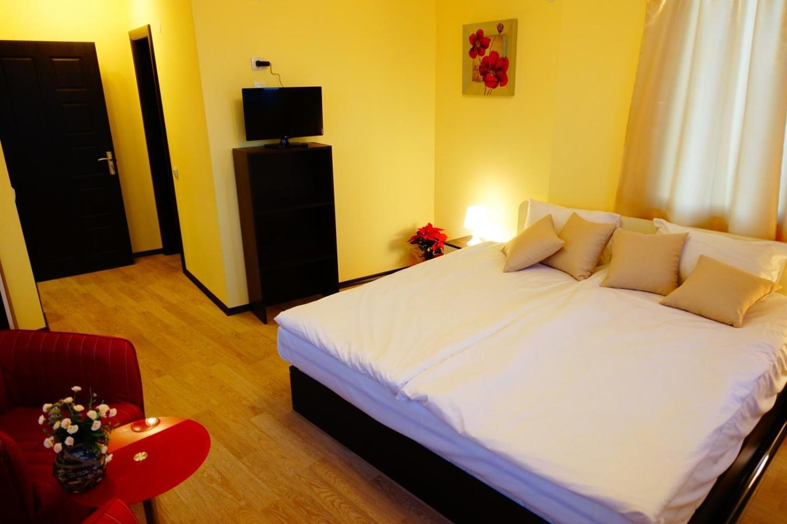 Enis Hotel С Минерален Басейн Sapareva Banya Esterno foto